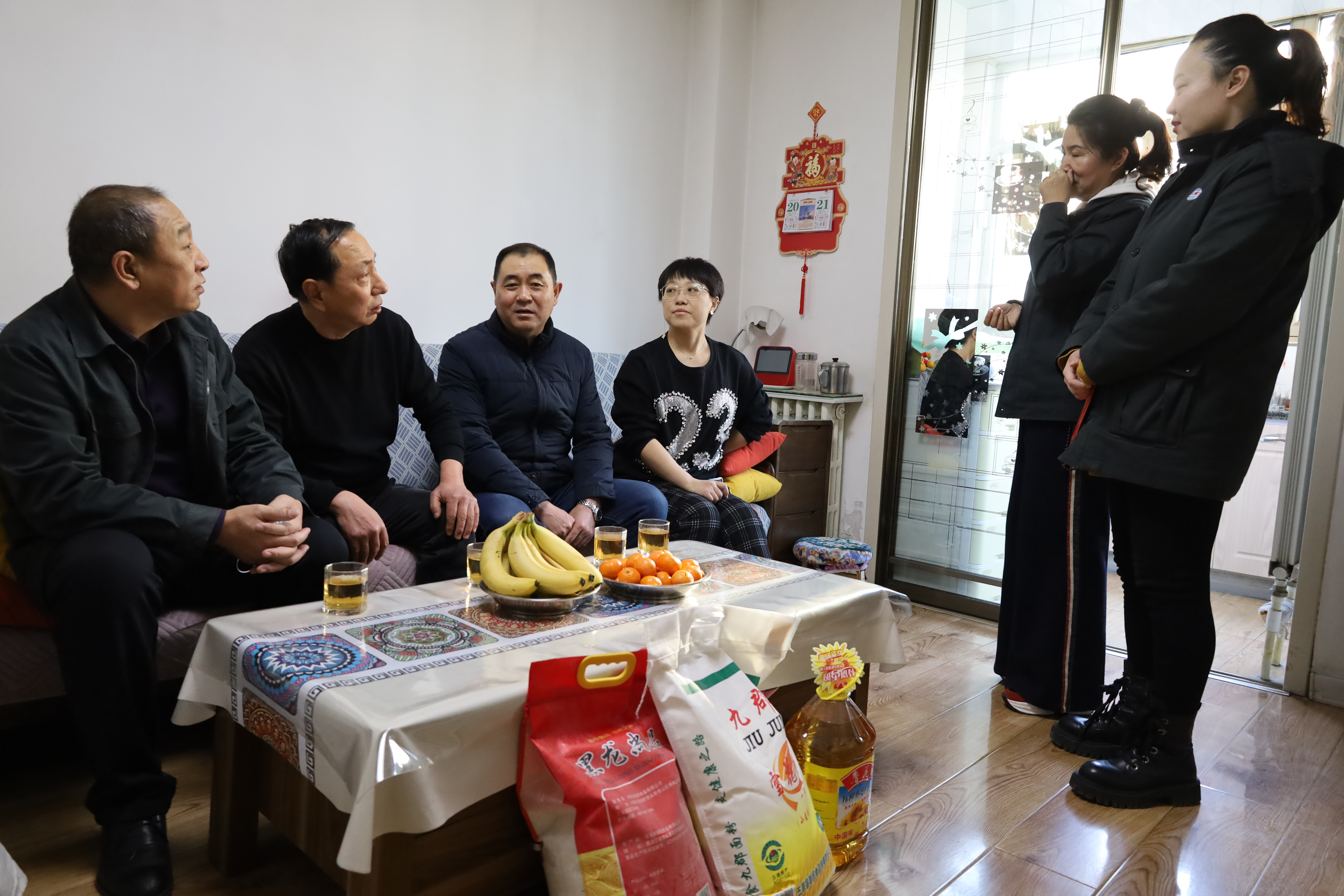 慰问困难职工 (5)_wps图片.jpg